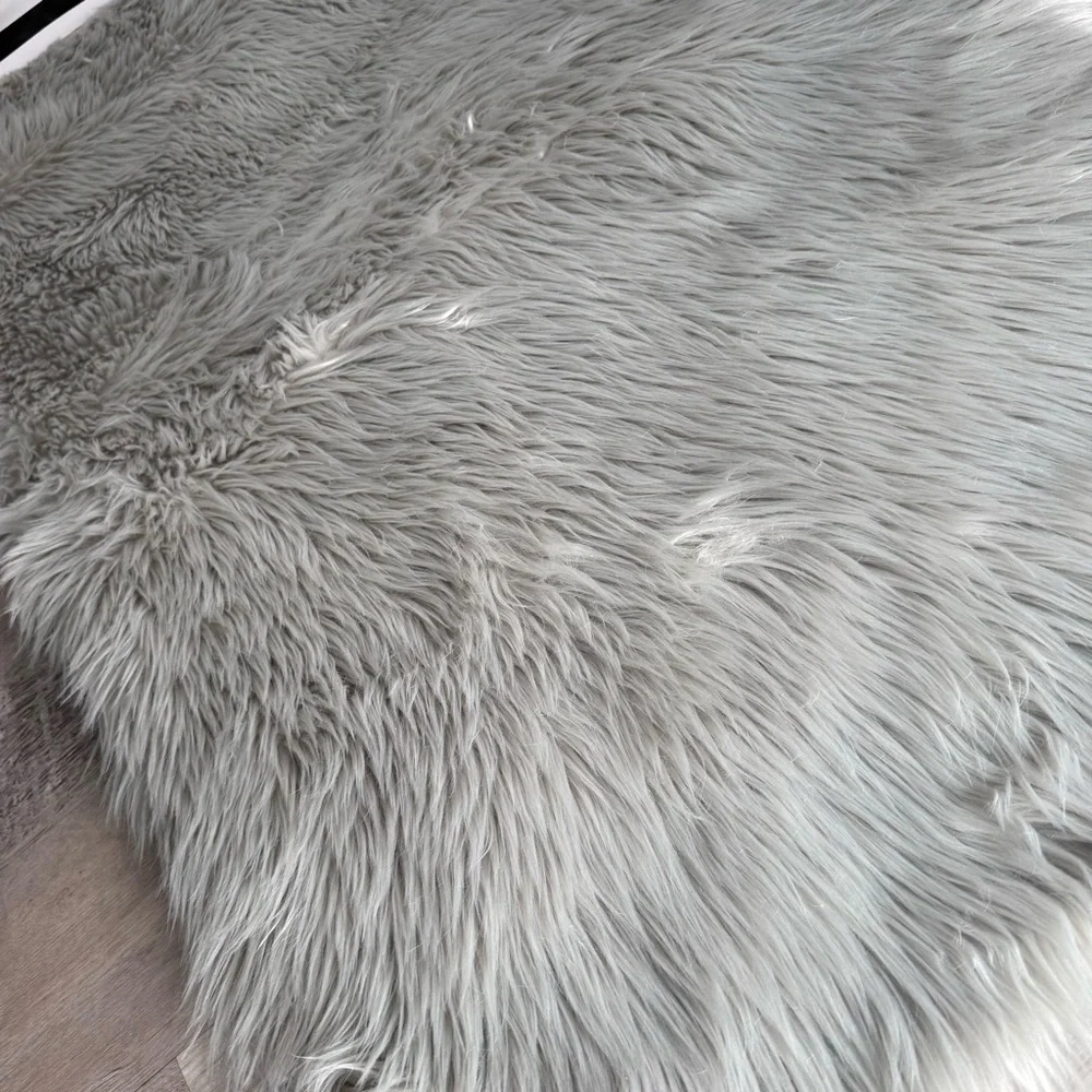 Nicole Miller Gray Faux Fur Decorative Accent Rug Set Of Two
